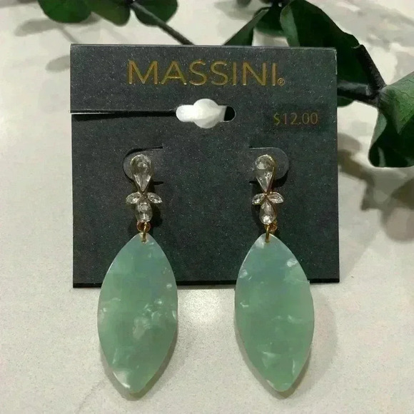 Massini Earrings Bundle - Picture 4 of 4